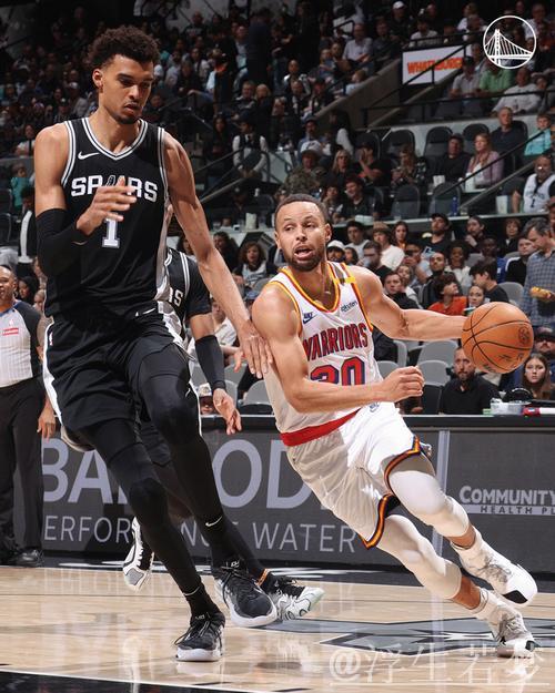 文班亚马重返赛场,马刺险胜雷霆挺进NBA杯决赛 文班亚马重返赛场,马刺险胜雷霆挺进NBA杯决赛